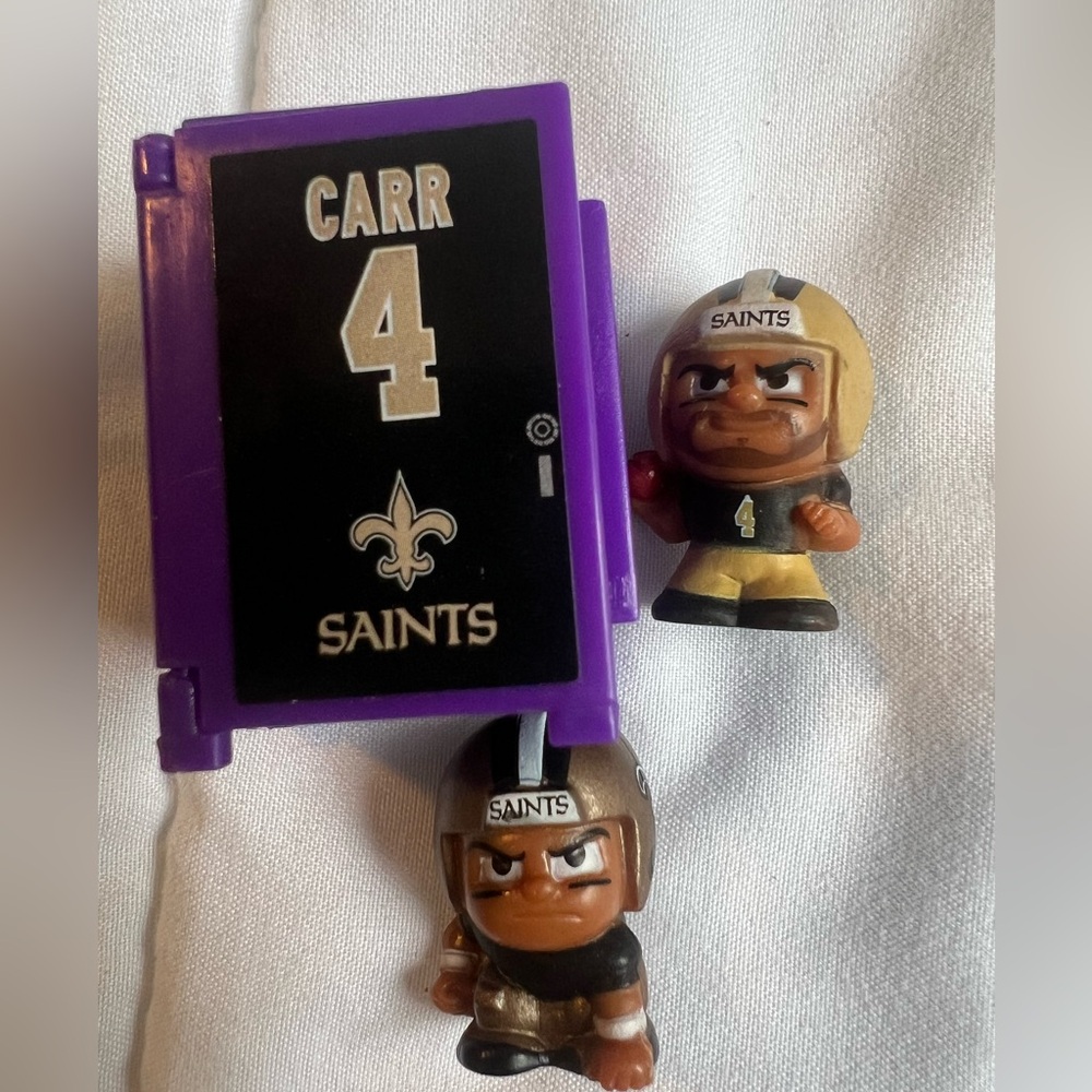 NFL New Orleans Saints Carr Teenymate Locker & 1 unnamed Teenymate